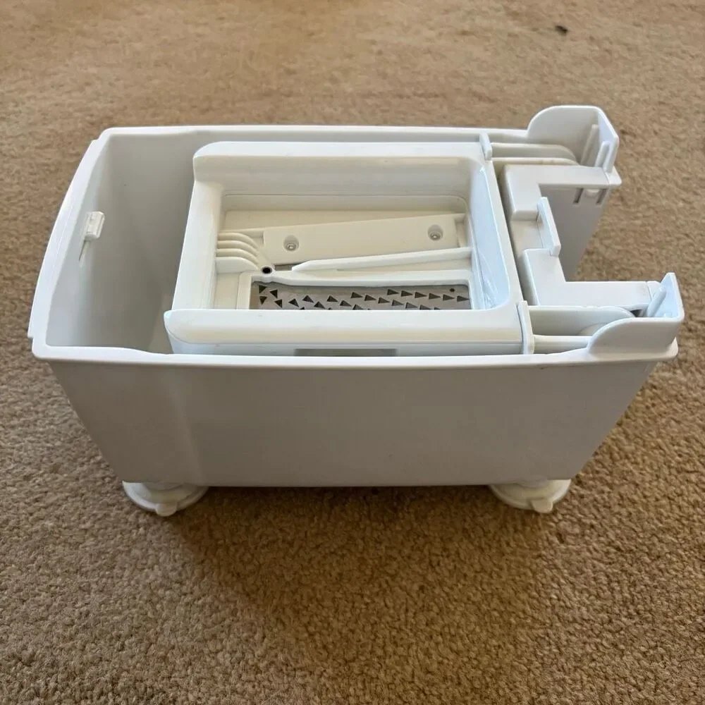 Paderno 4-Blade Spiralizer *Missing Parts”
